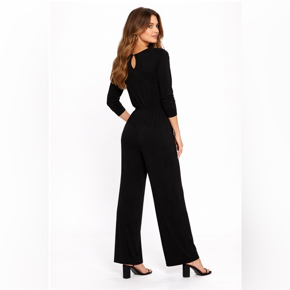 Black Jumpsuit Long Sleeves Straight Leg Keyhole Back Womens Size XXL